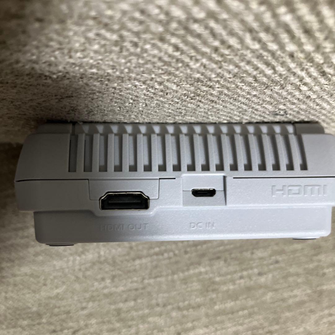 【箱&専用ケース付き】超美品　任天堂　クラシックミニ スーパーファミコン