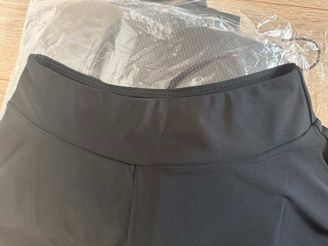 【新品•未使用】水着　LE PHIL x Reir 限定トップス＆ショートパンツ