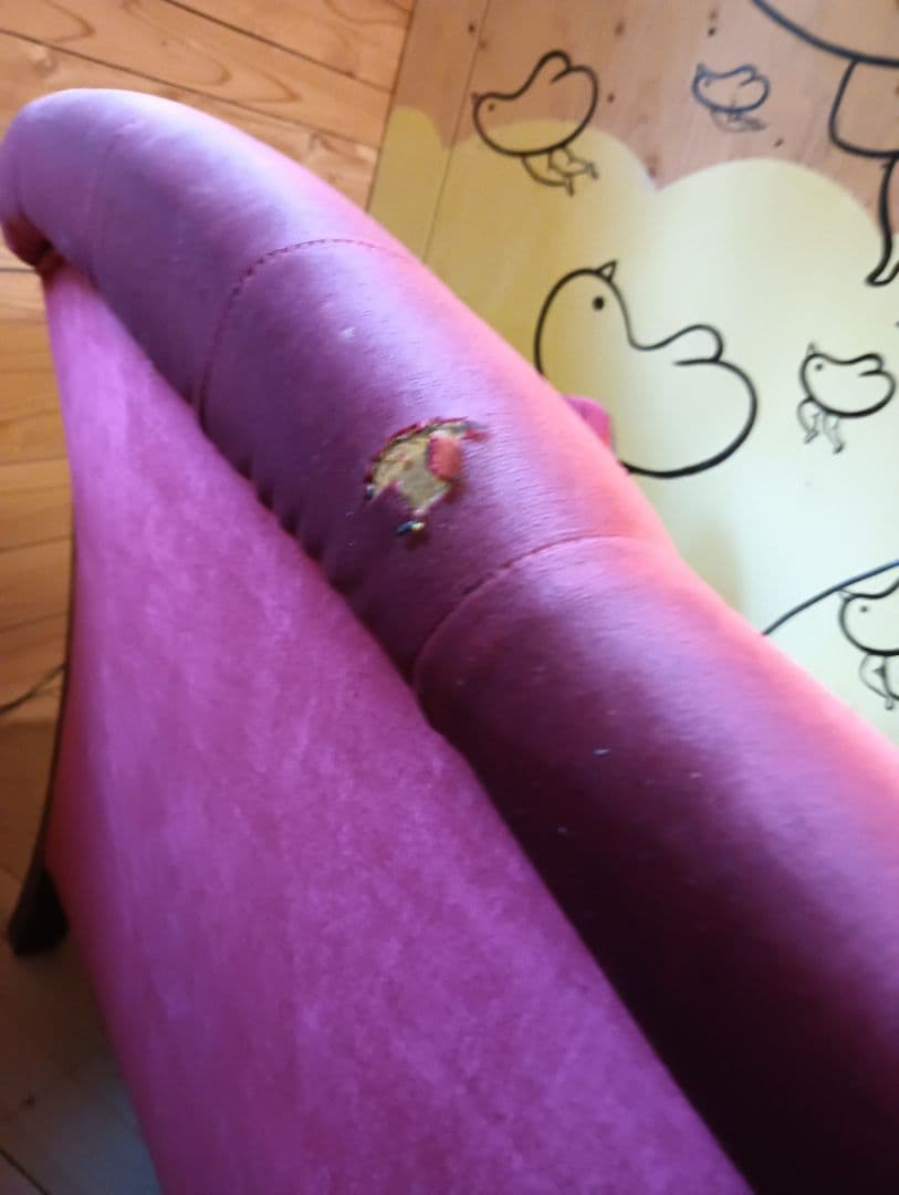 2-3人掛け　ワインレッド　ベルベットソファ　昭和ロマン