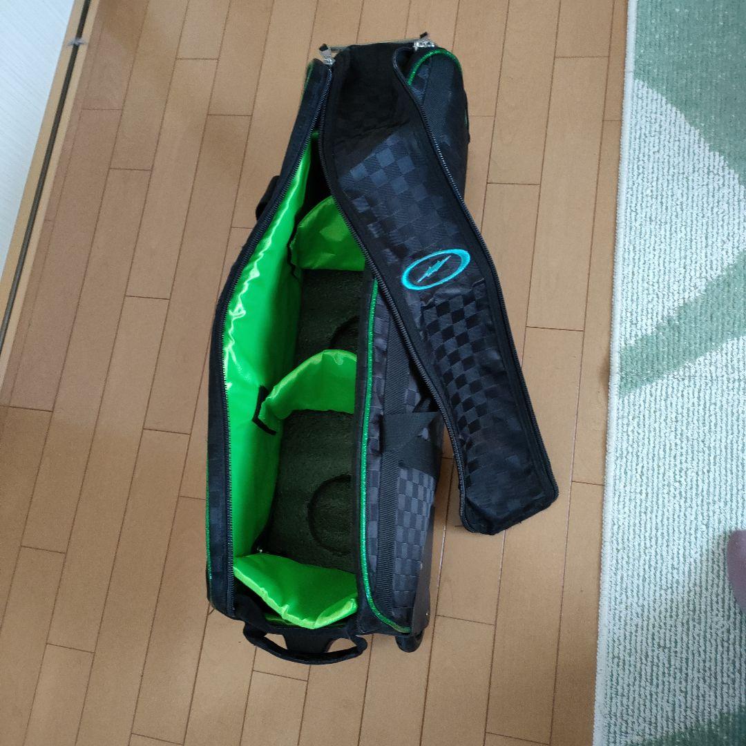 ボウリングバッグ　トリプルローラー　3個入れバッグ　３ボールツアーキャリーバッグ