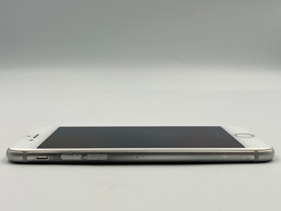 Apple iPhone 8 A1906 64GB シルバー