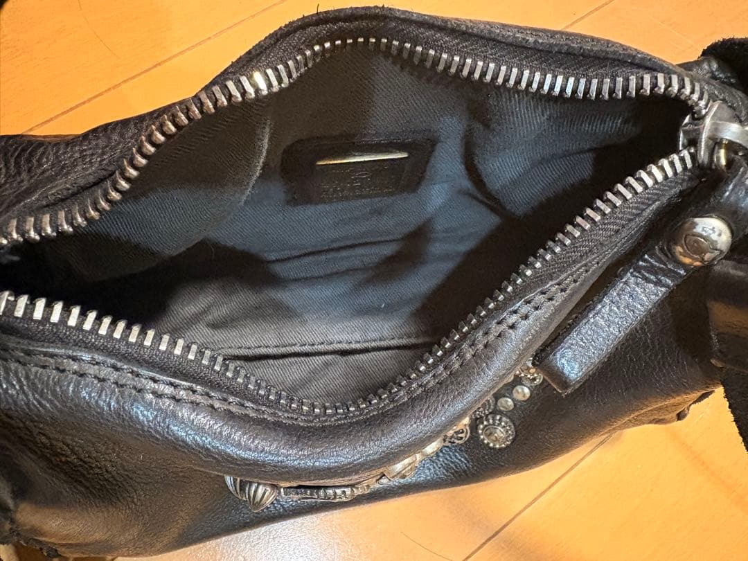 カンポマッジスタッズショルダーバッグ