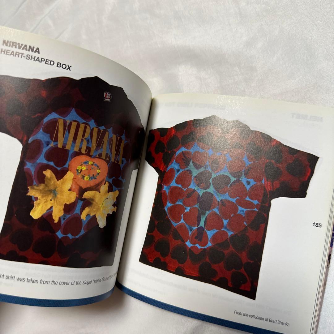 希少　洋書　アートオブバンドTシャツ　コレクターブック　参考書