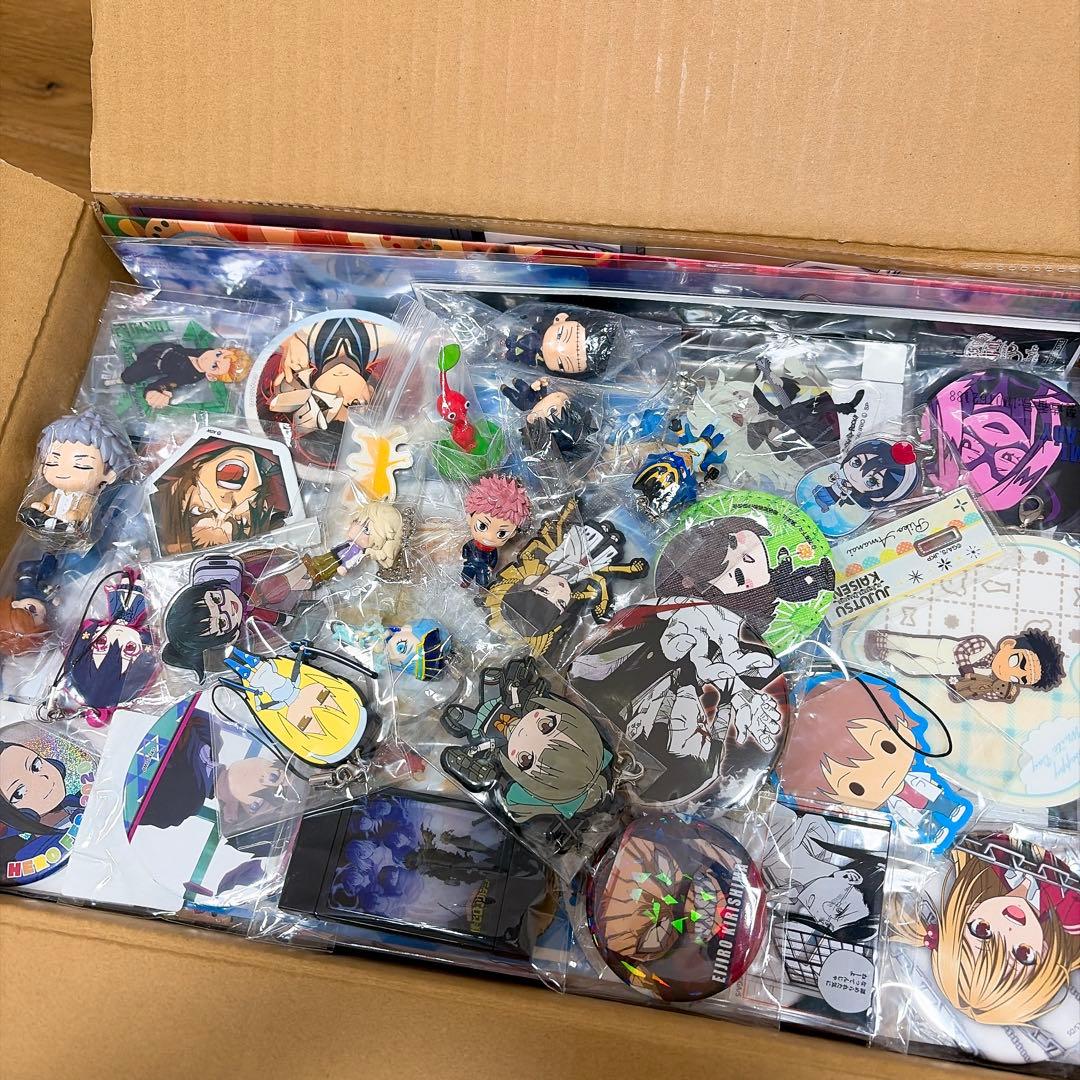 アニメグッズ　大量　まとめ売り