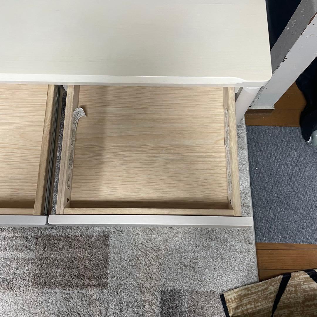 都内23区送料無料✨ニトリ✨デスク4点セット　デスク・デスクワゴン・イス・照明