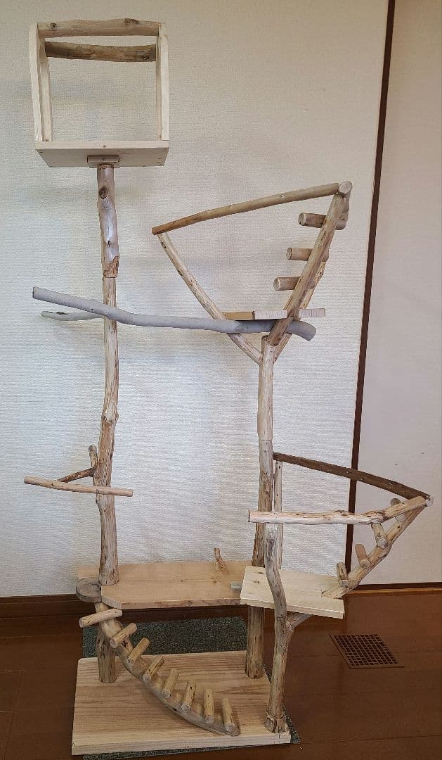 y4gesページ＊　バードアスレチック　ハンドメイド　流木