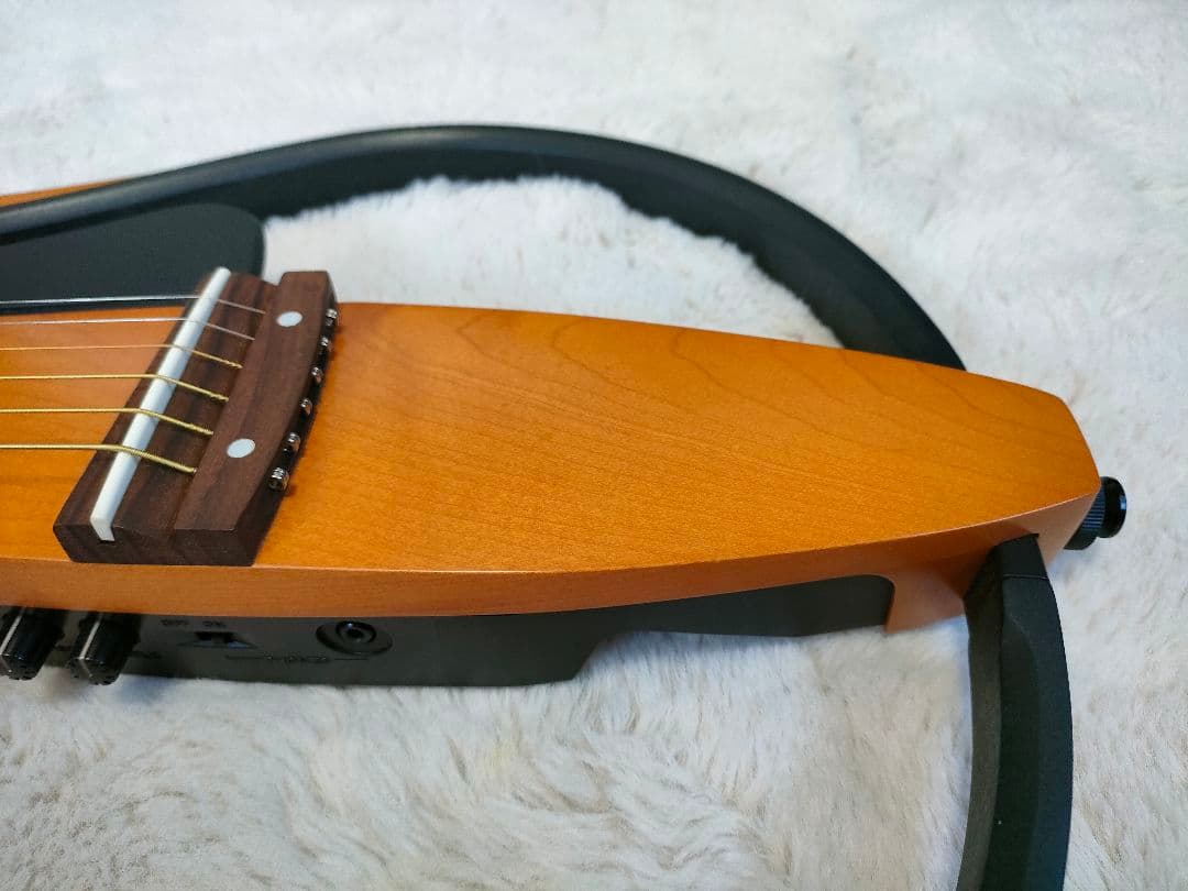 美品サイレントギターYAMAHA SLG110Sケース アダプタ プリアンプ付