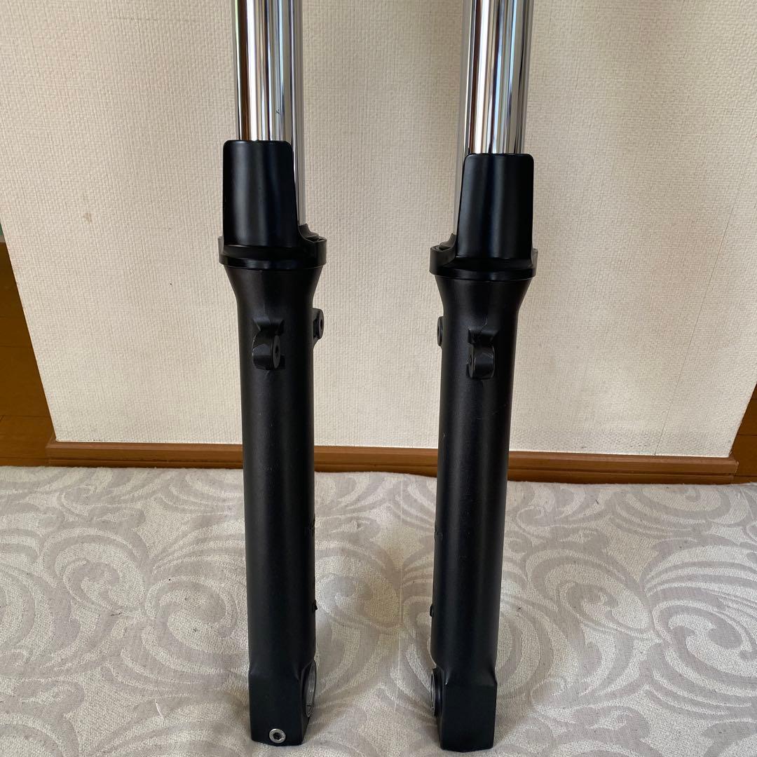 スペック　ダエグ　カワサキ　ZRX1200ダエグ　フロントサスペンション