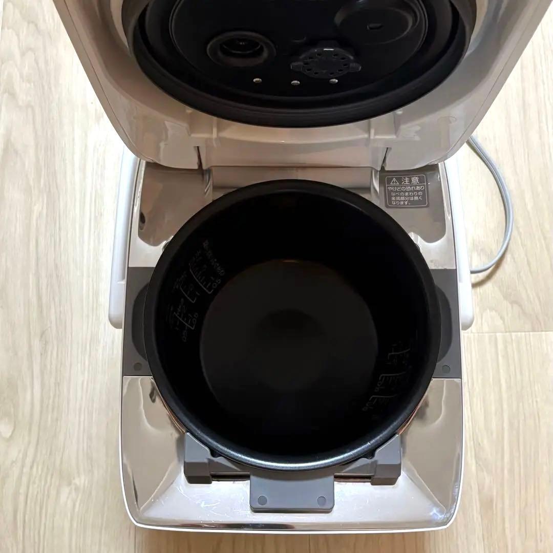 象印 NW-LB10 圧力炊飯器　ホワイト　2021年製