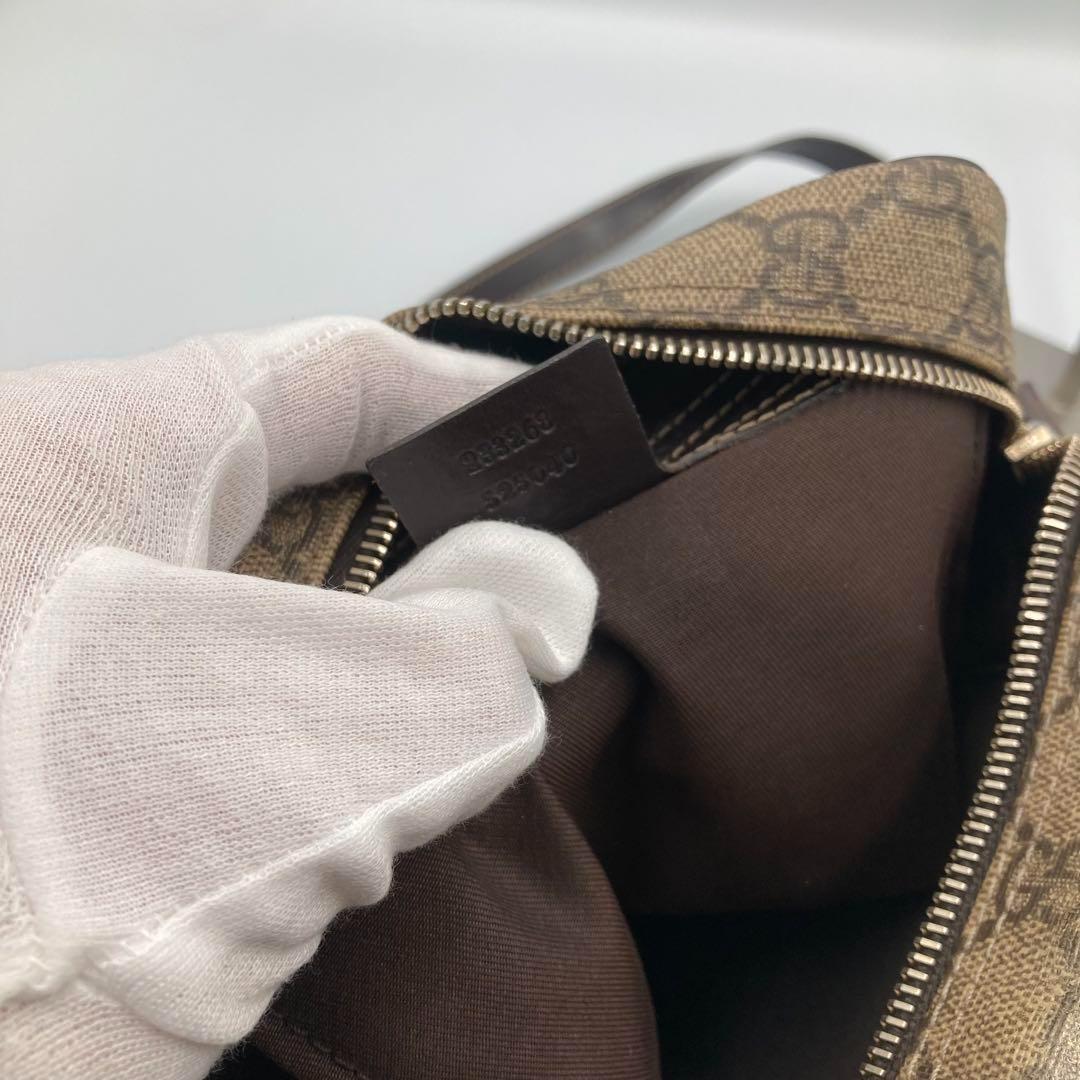 美品　GUCCI グッチ　ショルダーバッグ　PVC