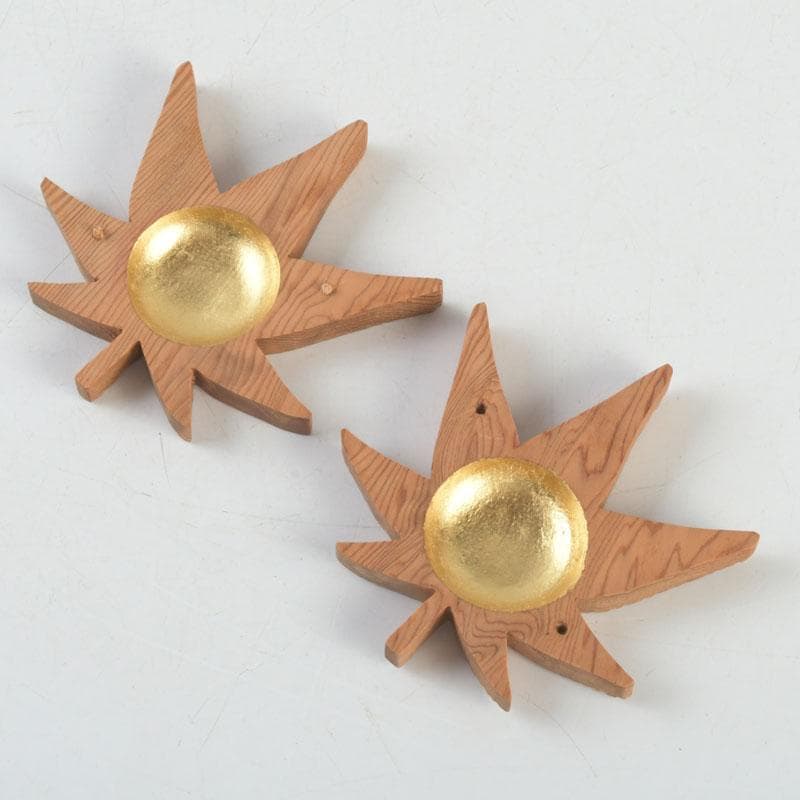 茶道具　石津外記作　屋久杉　内金溜　楓香合　共箱　V　9276