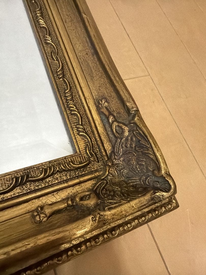 アンティーク調鏡　ヨーロッパ　金色フレーム　ミラー