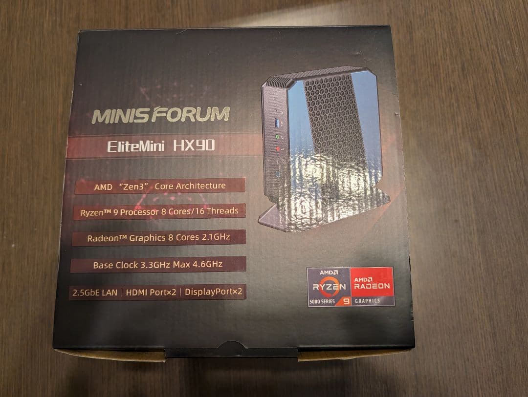 MINISFORUM EliteMini HX90 モバイルディスプレイ付