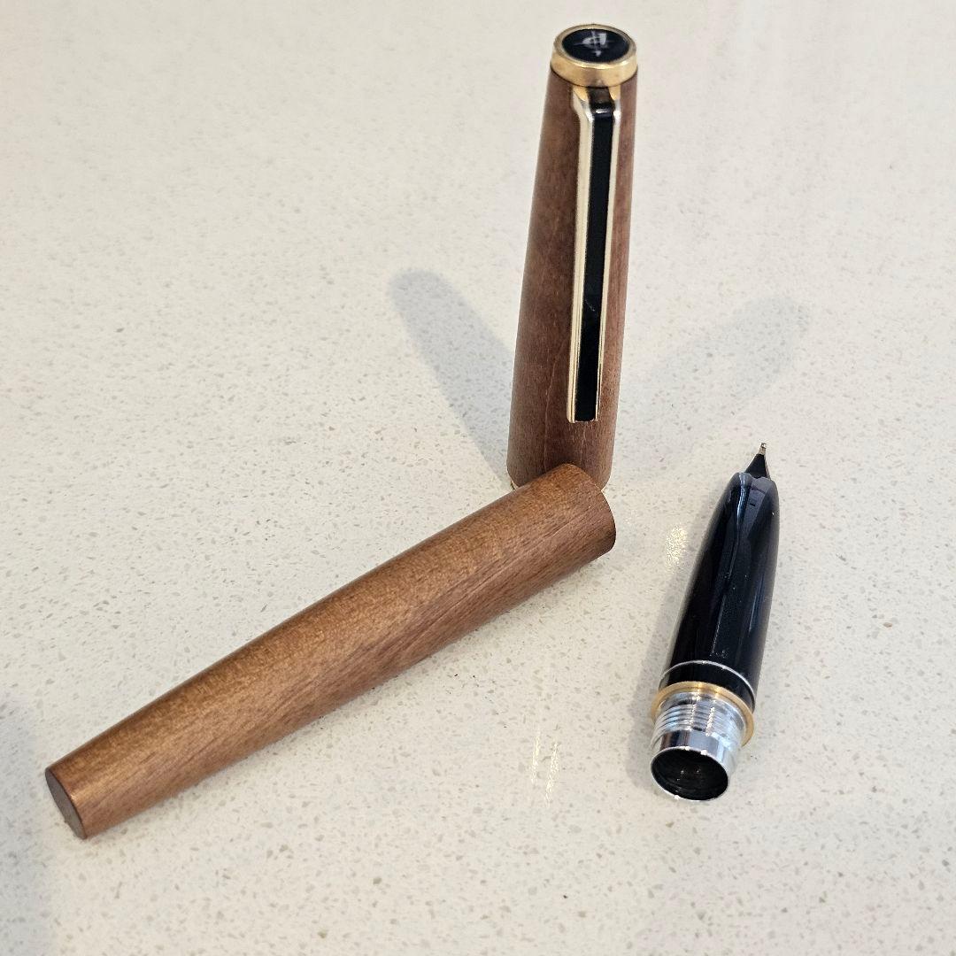 PILOT カスタム ヴィンテージ万年筆 18K 木製