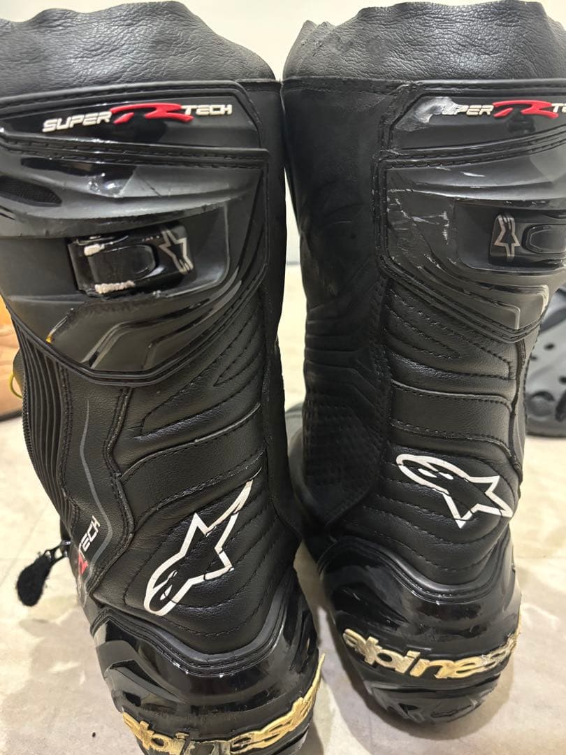 AlpinestarsスーパーテックR 42サイズ
