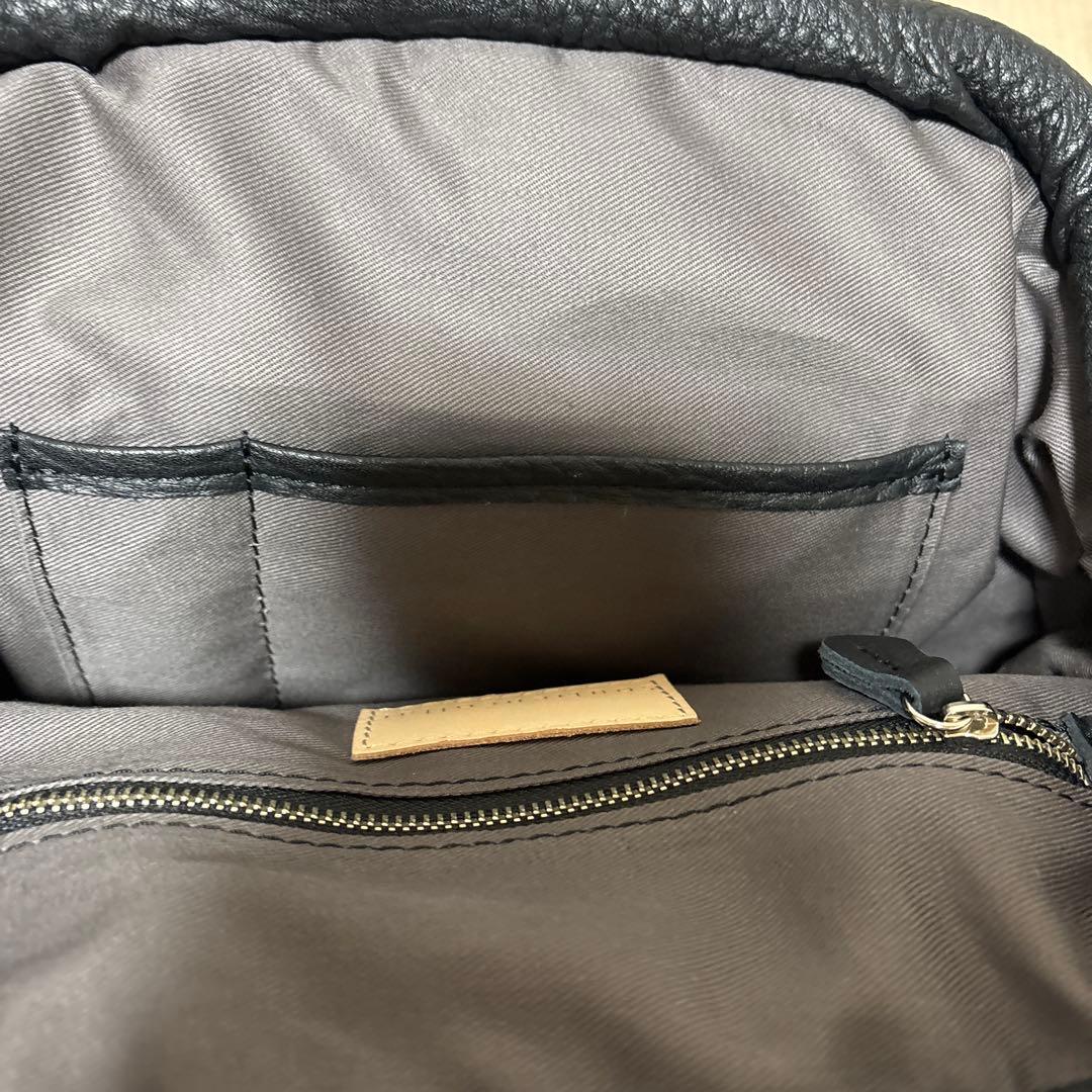 MADRIGAL マドリガル しっくりバッグ ブラック 美品