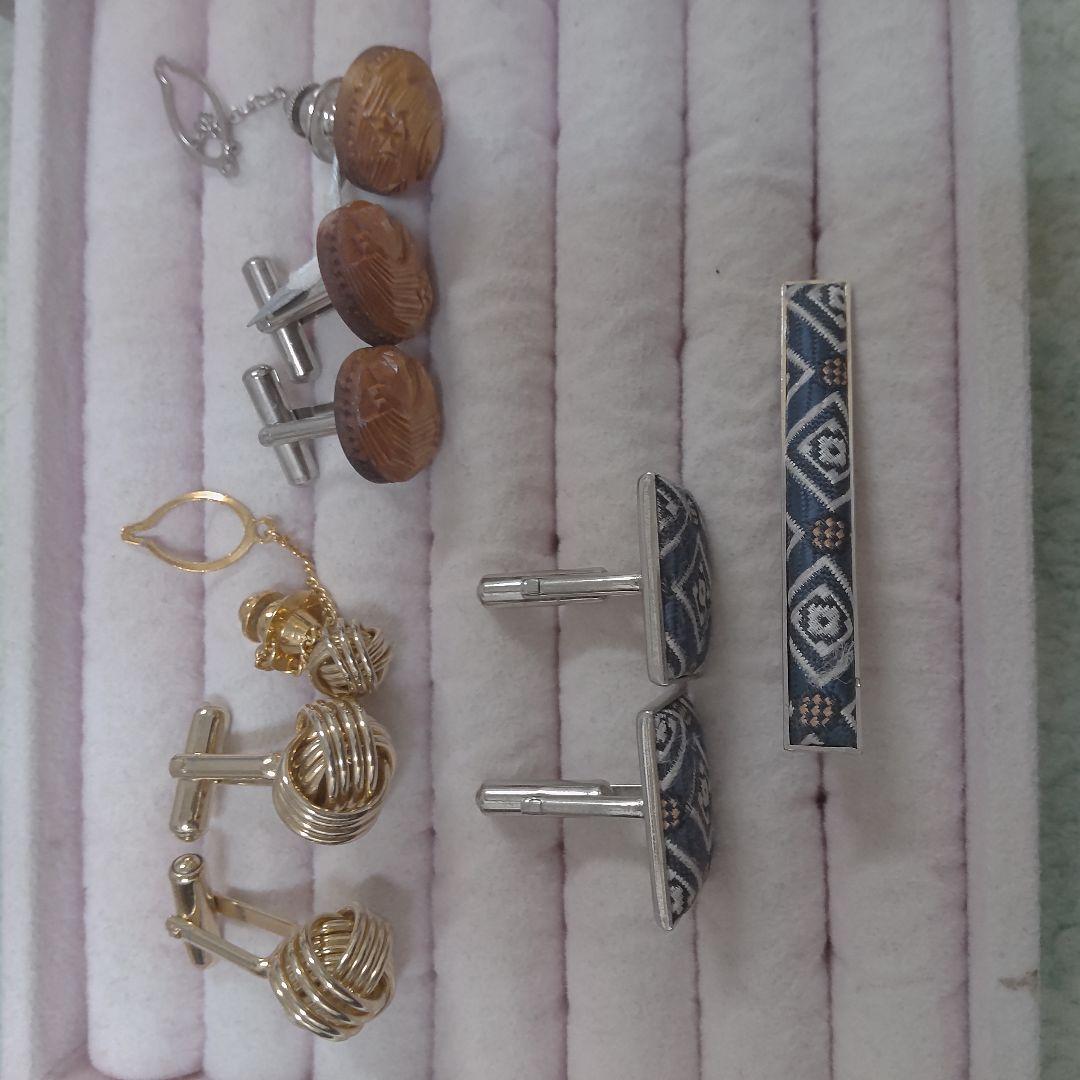 まとめ売りネクタイピン ・カフスボタン・ピンブローチ179点セット 大量