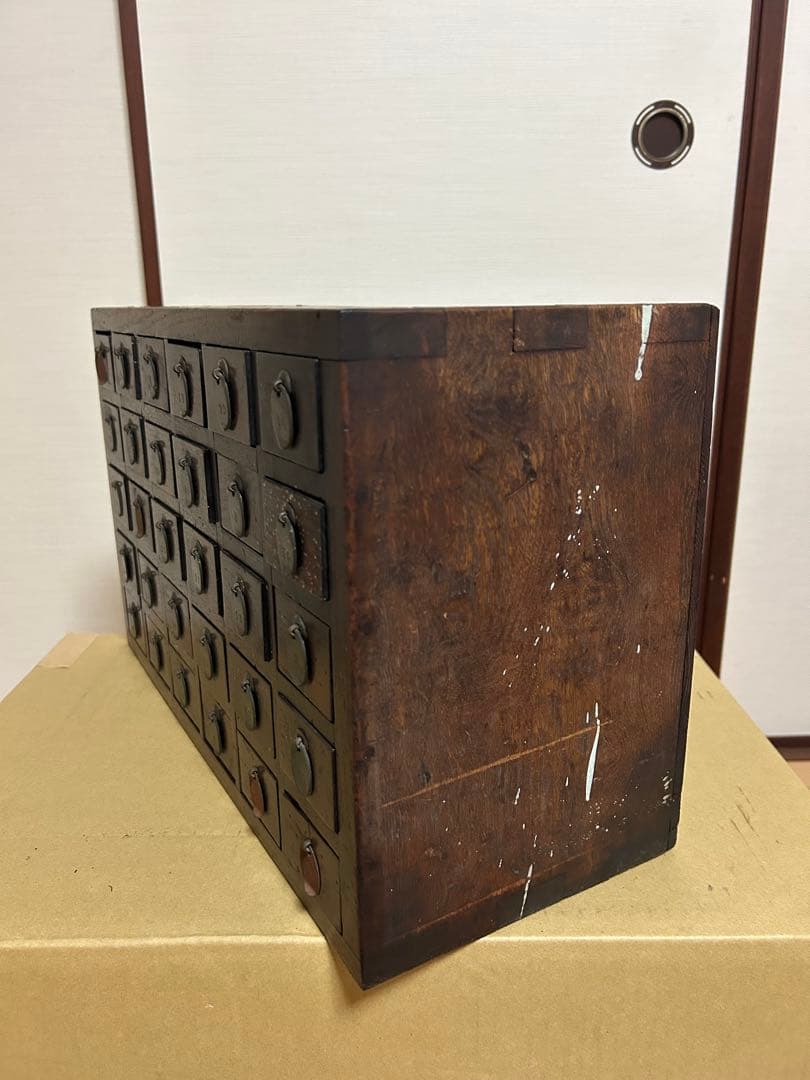 ち*み様 アンティーク　小引出し薬箪笥 昭和初期　木製小引き出し レア物