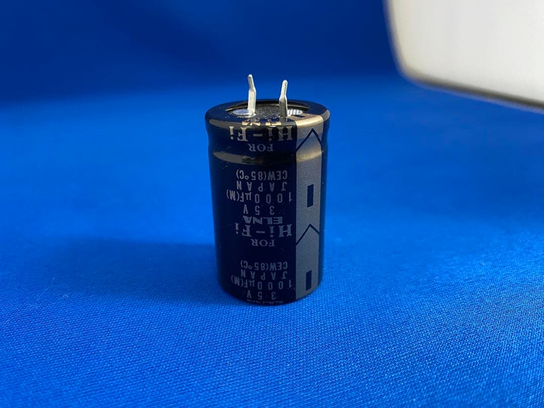 ELNA エルナ　電解コンデンサー　16V／35V／63V まとめ売り