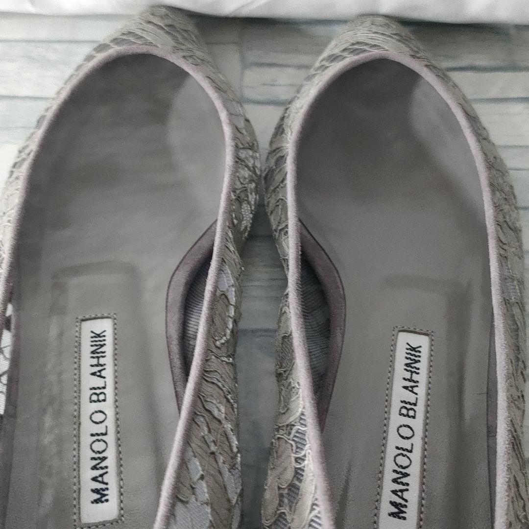 箱保存袋付き未使用品✨マノロブラニク　レースフラットシューズ　グレー　36.5