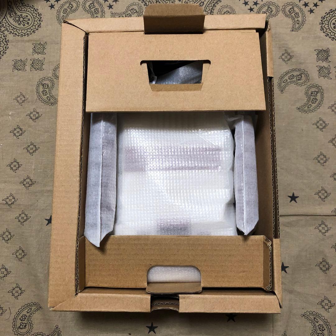 ほぼ新品 ニンテンドークラシックミニ ファミリーコンピュータ ACアダプター付