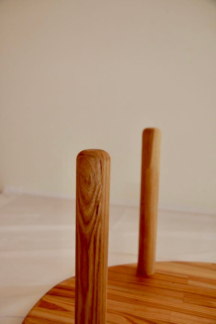 【送料無料】オーバル型(楕円形)ローテーブル、国産杉集成材使用、脚取り外し可