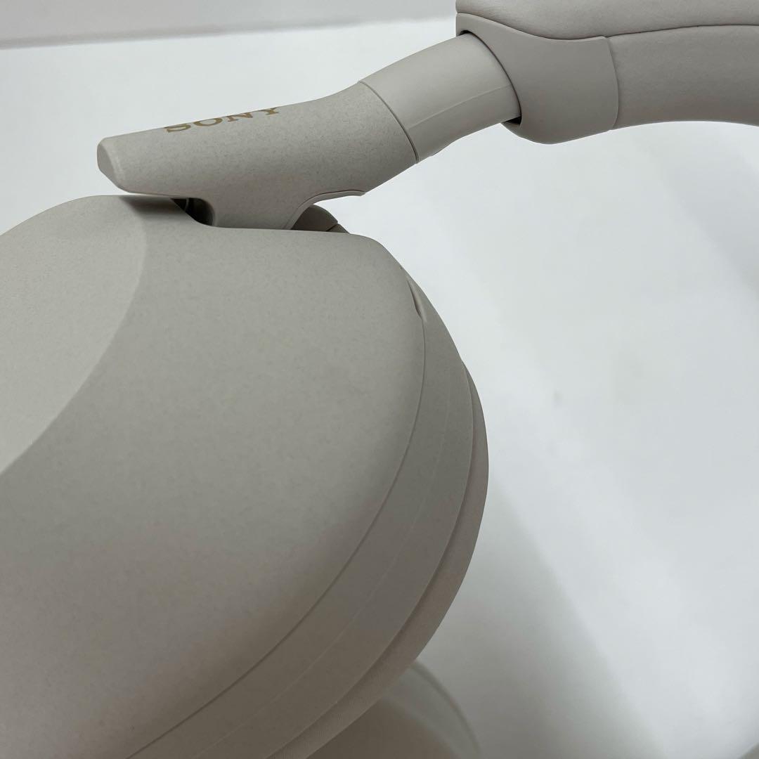 SONY ワイヤレスノイズキャンヘッドセット WH-1000XM5