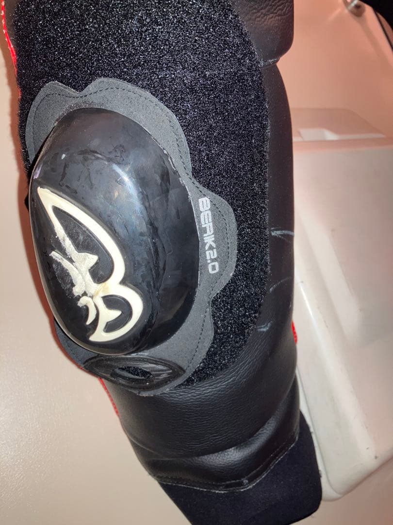 期間限定値下げ✨ベリック レディース XL レーシングスーツ　GP2 モデル　革