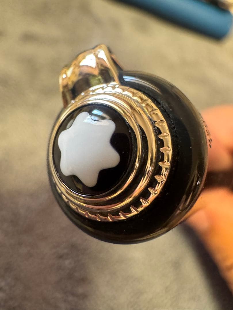 モンブラン 作家シリーズ レフ・トルストイ ボールペン レザーケースセット販売