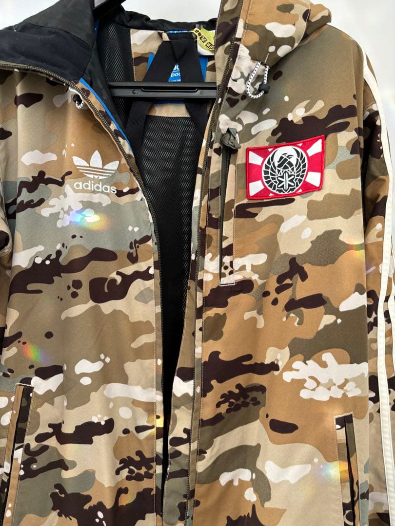 YAJI 専用adidas 迷彩 スノーボードウェア