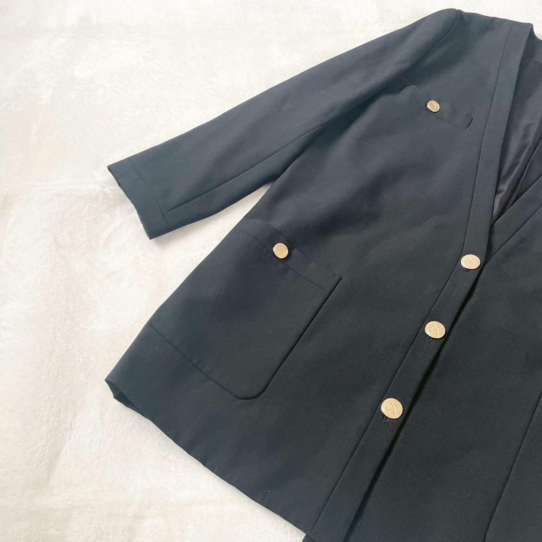 レオナール　ノーカラージャケット　金ボタン　9 ブラック　黒