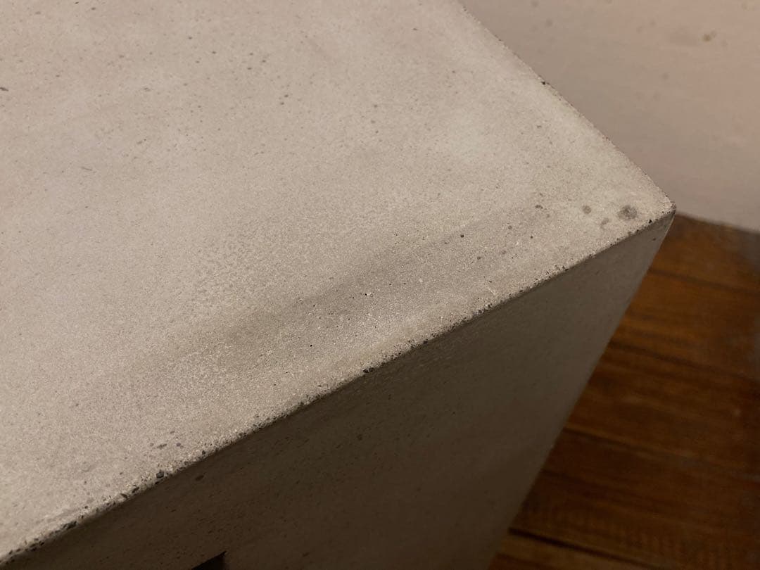 SaVeri サベリ Dessau Chair ガーデンスツール セメント 屋外