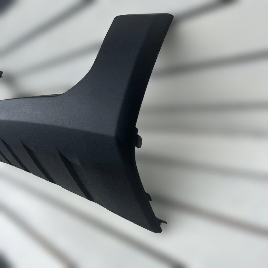 三菱デリカD5MC前フロントエクステンションバンパーチッピング塗装