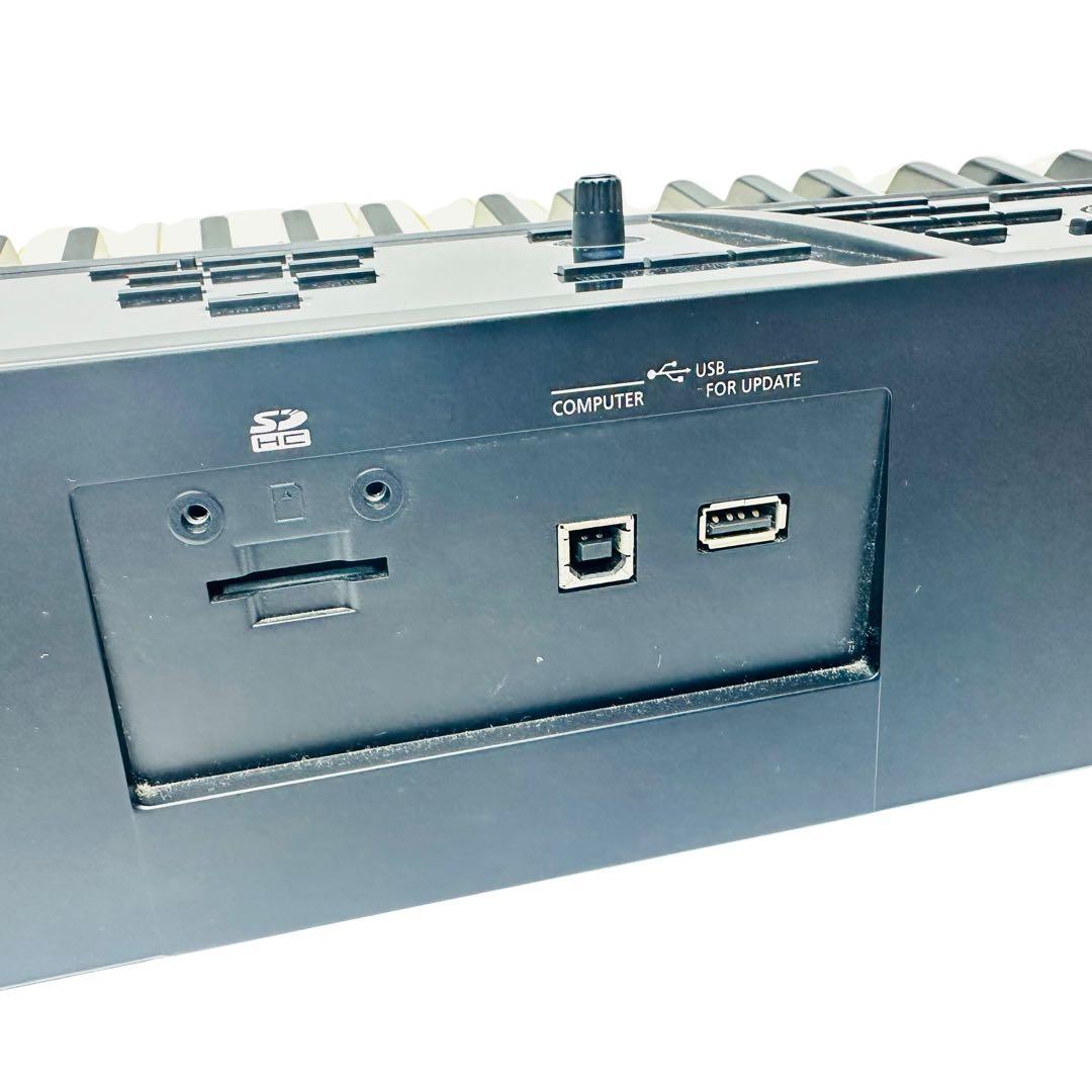 Roland シンセサイザー　FA-08