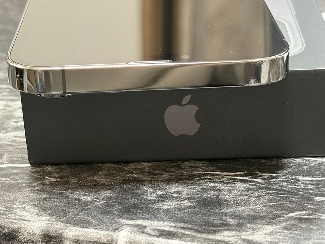 Apple iPhone 13 Pro Max 256GB グラファイト