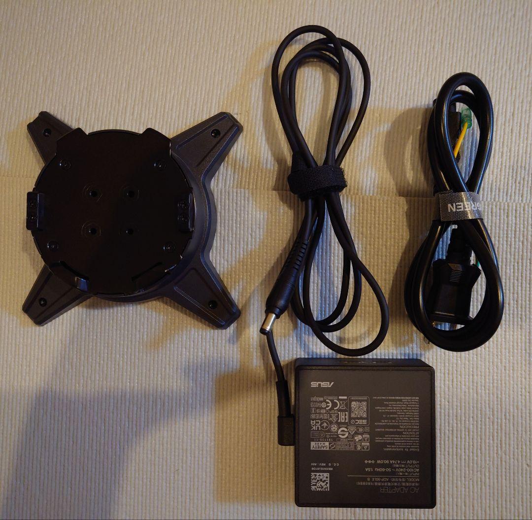 ASUS ROG Swift OLED PG27AQDM 27型 240Hz