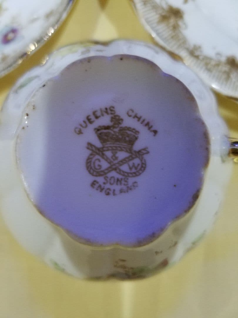 アンティークカップトリオ