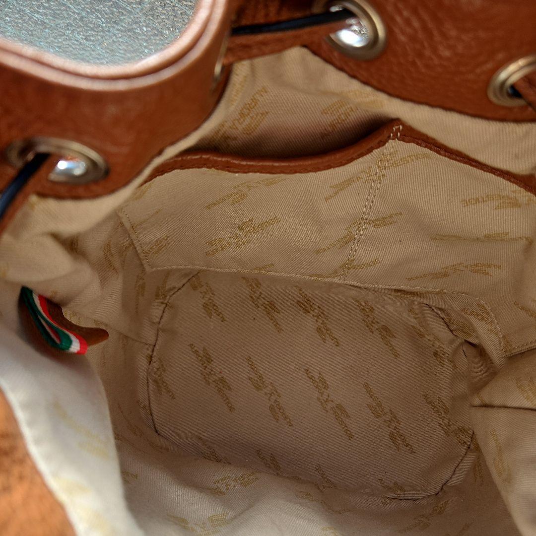 オーロラプレステージ シュリンクレザー巾着バッグ茶AURORA PRESTIGE