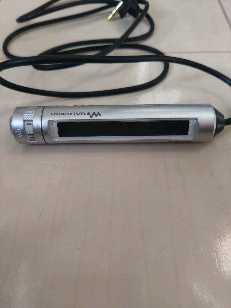 ポータブルプレーヤー SONY MD WALKMAN MZ-E909