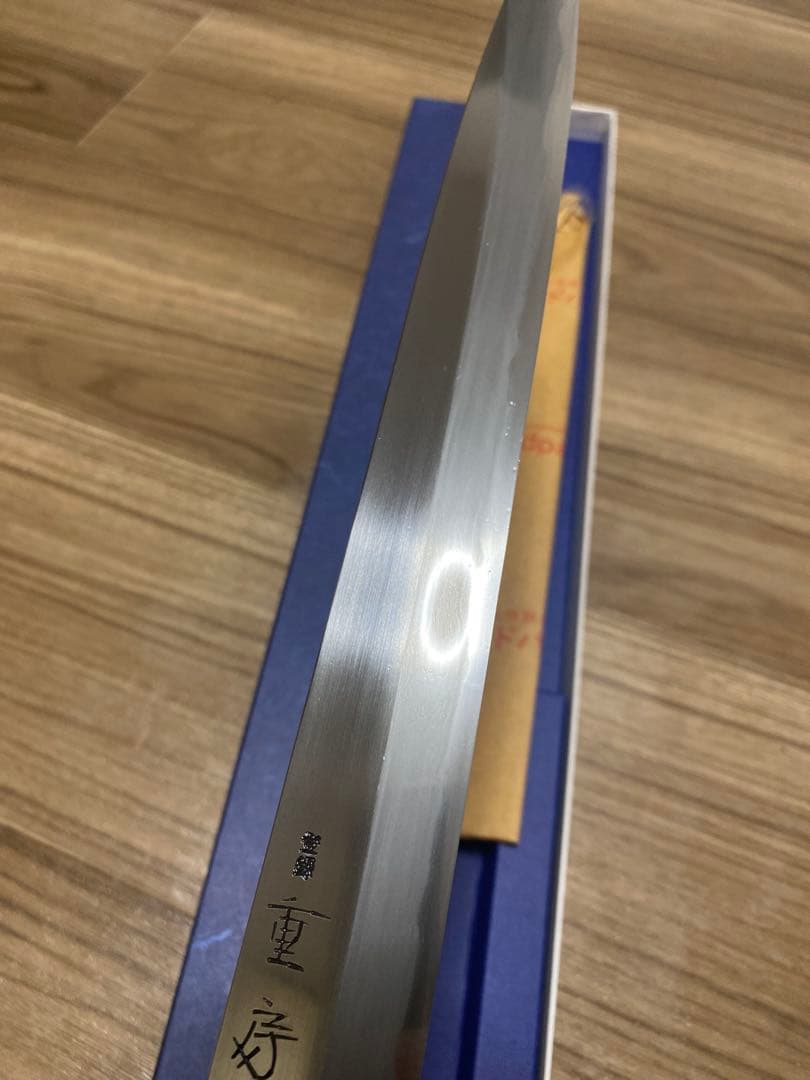 FROM JAPAN公式アカウント01重房　柳刃包丁　尺　地肌見えます