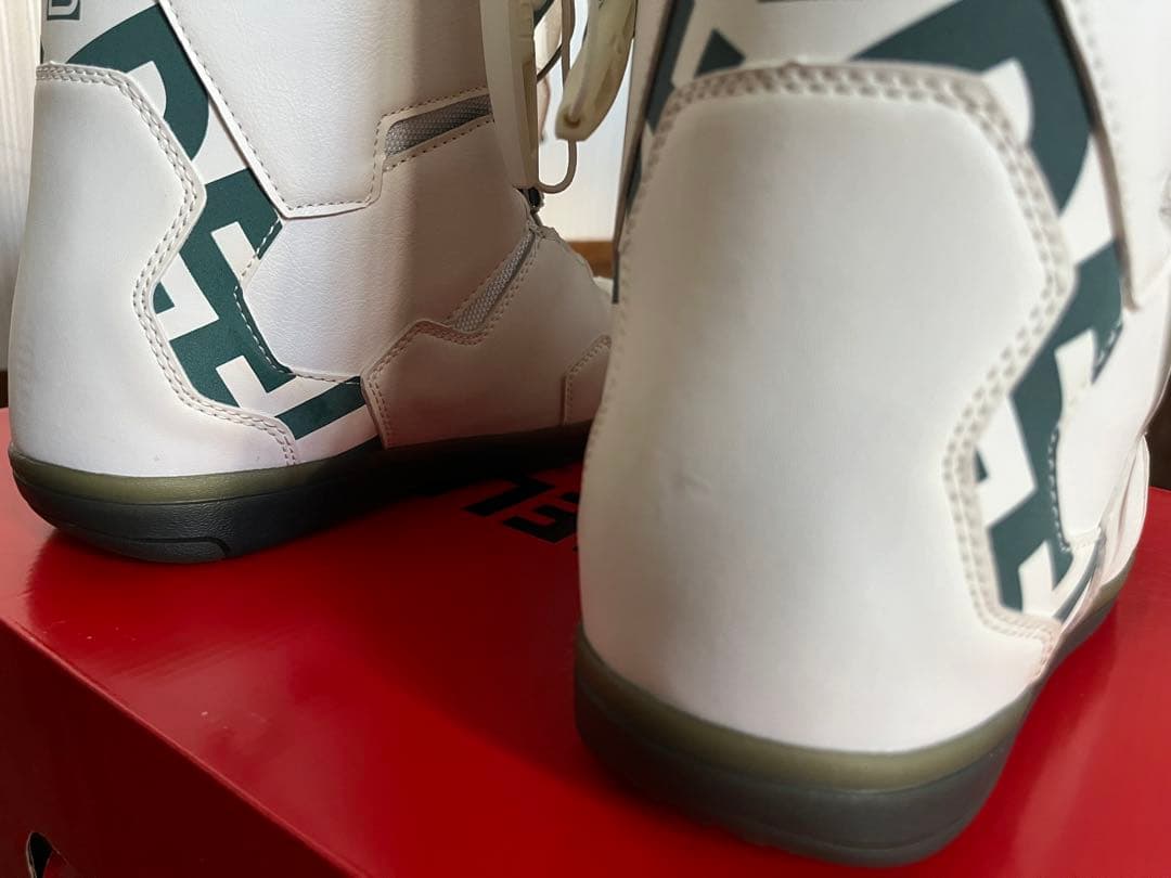 Ryo美品DEELUXTeam ID LTD.LARA スノーボードブーツ