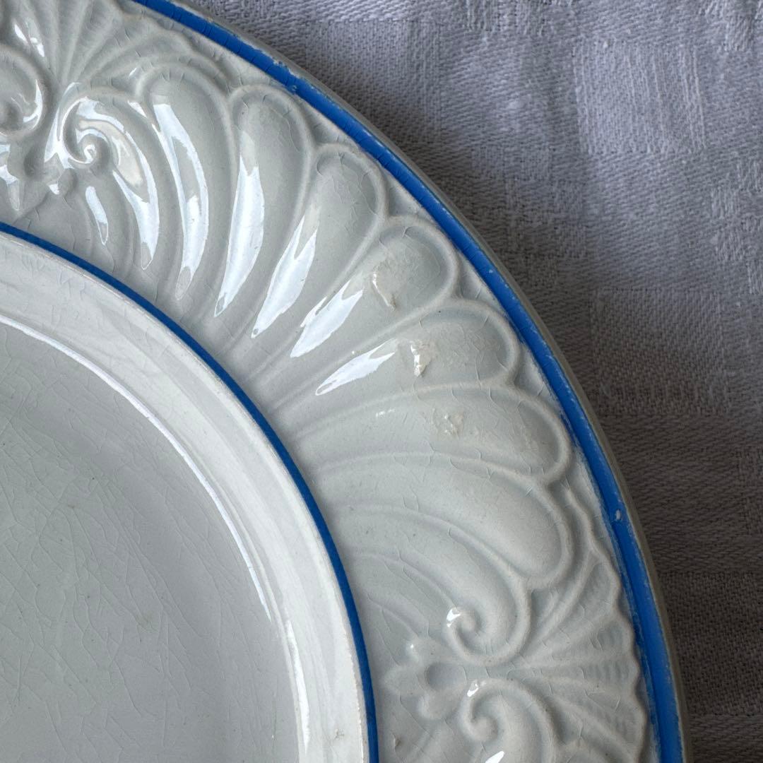 フランスアンティーク　クレイユモントロー　レリーフ皿　デザートプレート　平皿