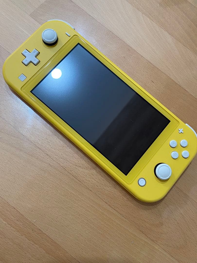 Nintendo Switch Lite イエロー + ケース