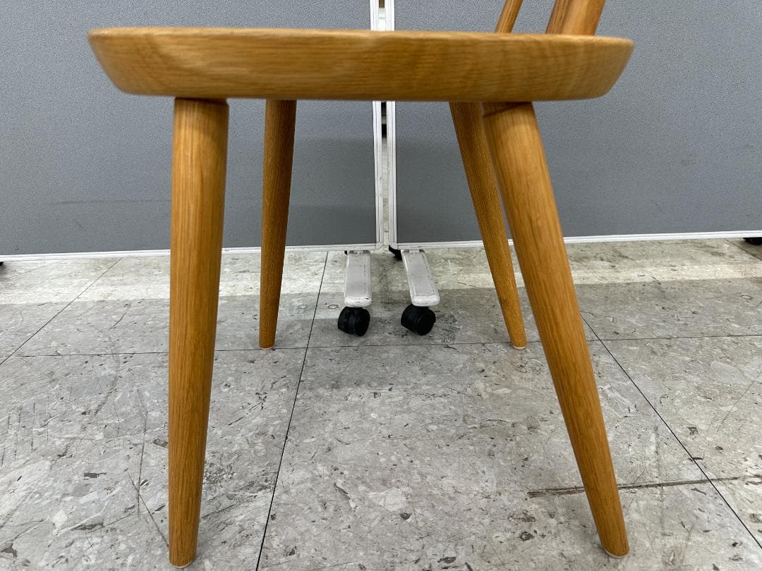 飛騨産業　ダイニングチェア　TUGUMI　ブラウン　①