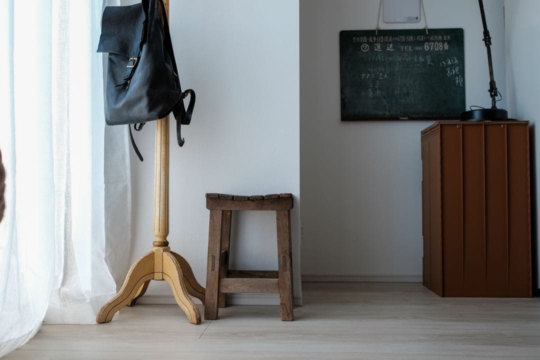 木製 古道具 スツール 無垢材 花台 ディスプレイ台 侘び寂び 古家具