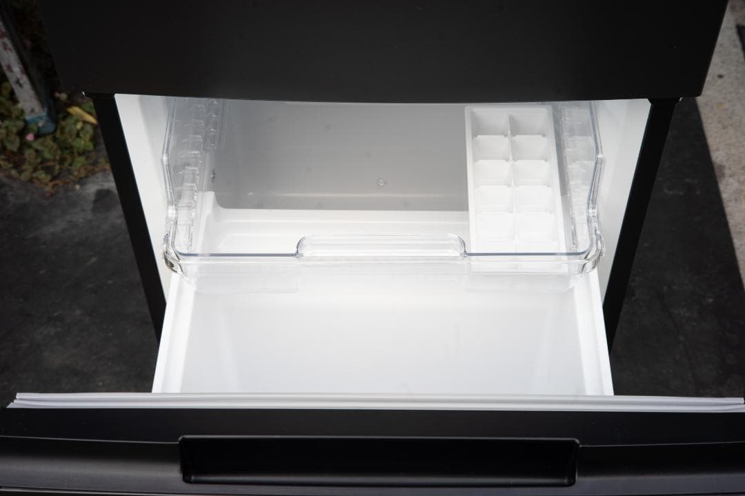 送料込み 2025年製 SHARP 2ドア冷蔵庫 SJ-D15P-H