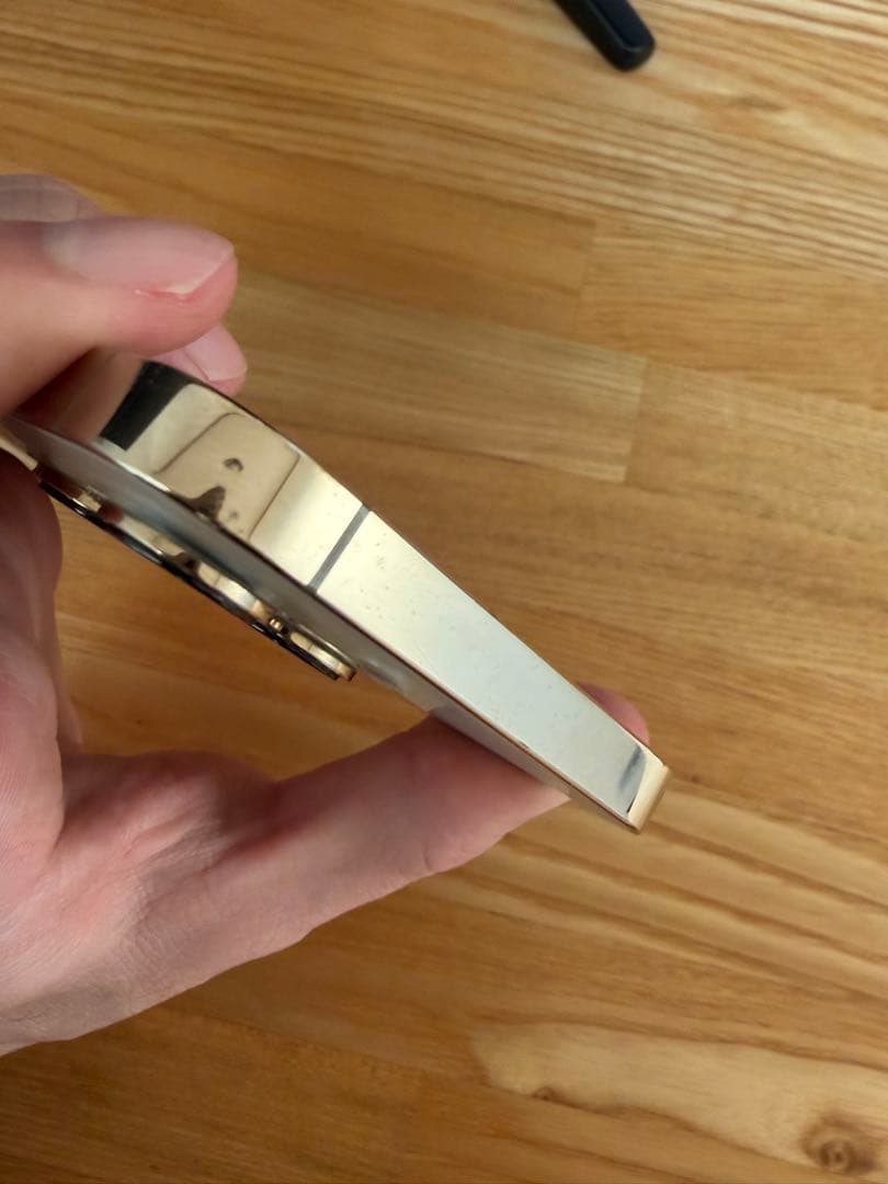 Apple iPhone 13 Pro 256GB ゴールド 本体