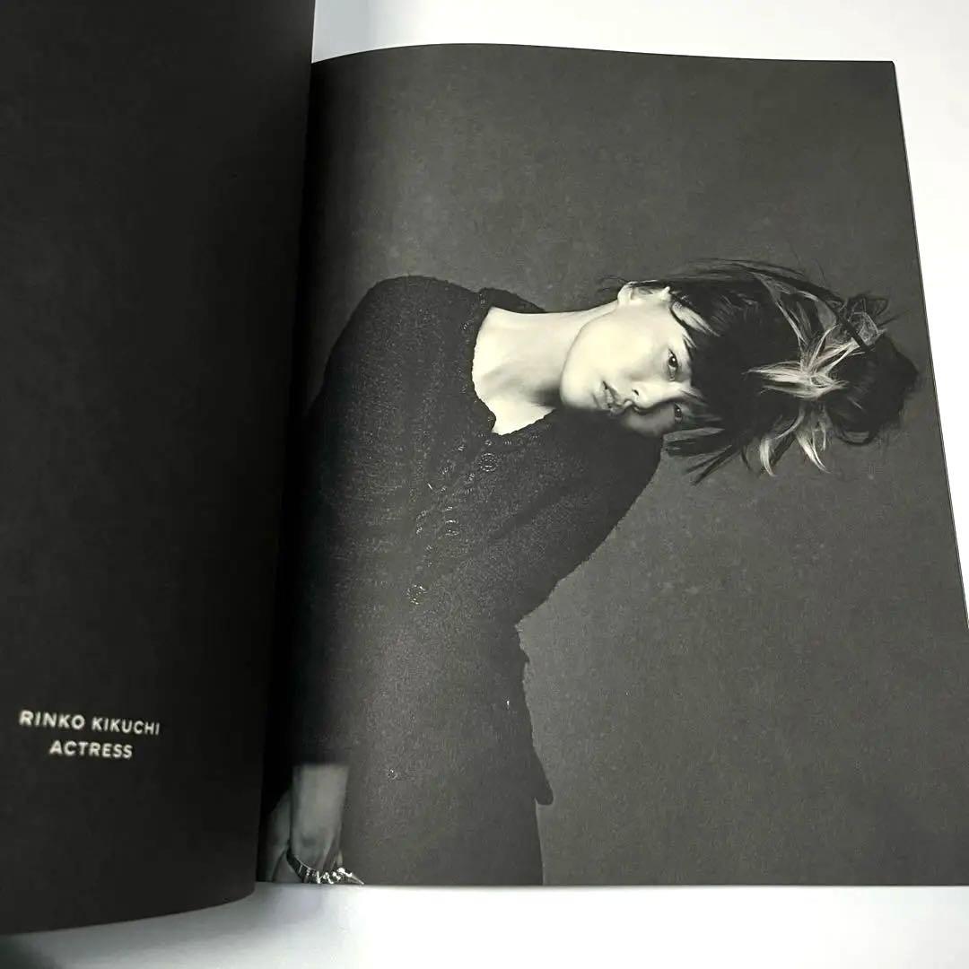 THE LITTLE BLACK JACKET CHANELカールラガーフェルド