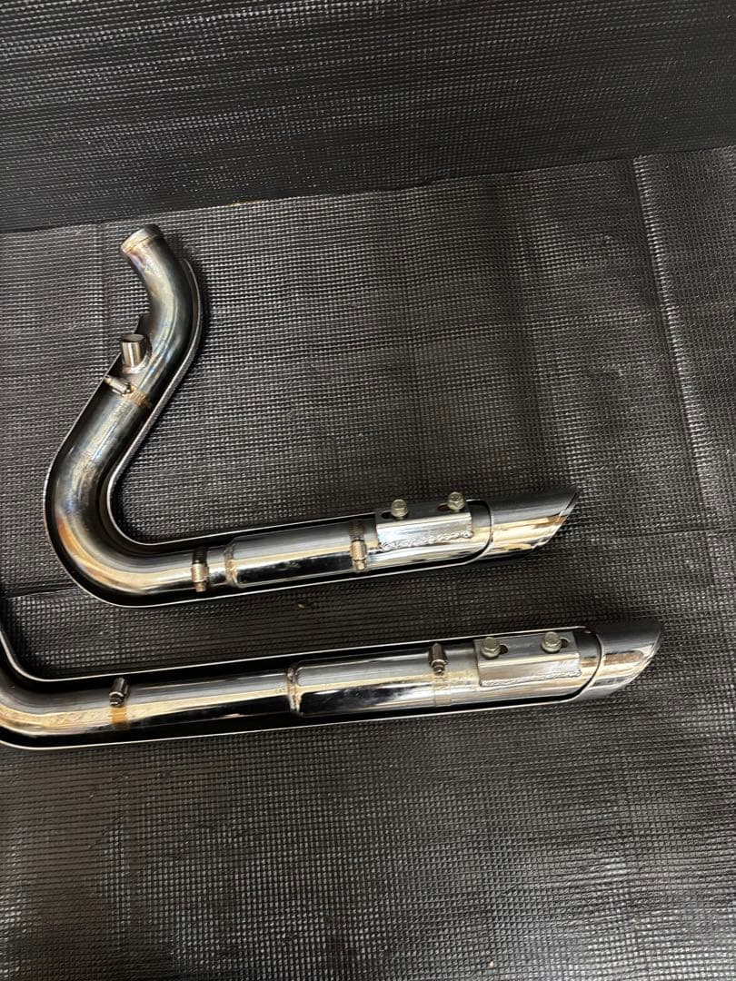 ハーレー ダイナ バンスアンドハインズショートショットマフラー美品 06〜11年