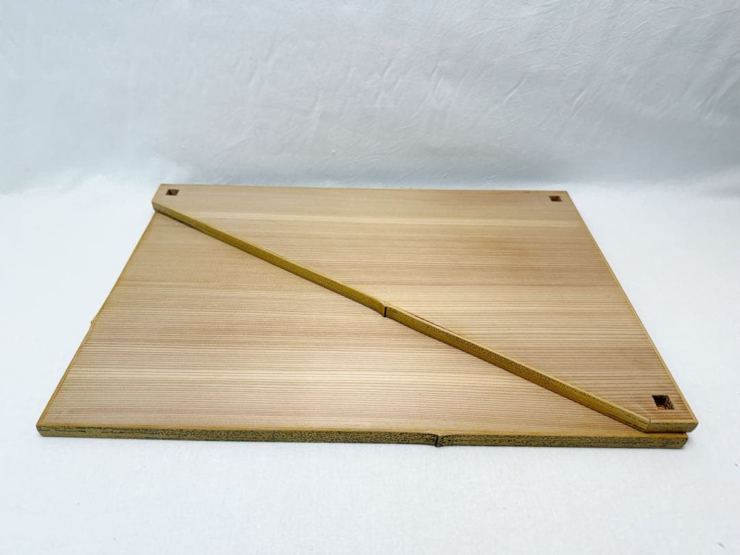 ほぼ未使用 茶道具 山里棚 竹張砂摺 利休好写し 組立式 炉・風炉兼用 元箱